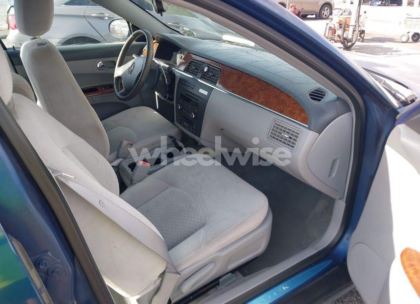 Photo 5 of 2005 Buick Lacrosse CX (VIN 2G4WC532651324315)