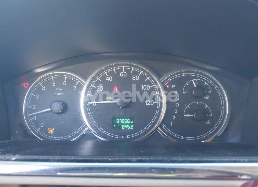 Photo 7 of 2005 Buick Lacrosse CX (VIN 2G4WC532951287910)