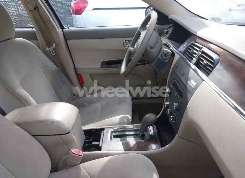 Photo 5 of 2007 Buick Lacrosse CX (VIN 2G4WC552771100759)