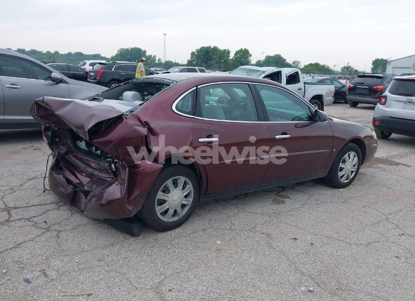Photo 4 of 2007 Buick Lacrosse CX (VIN 2G4WC552971102934)