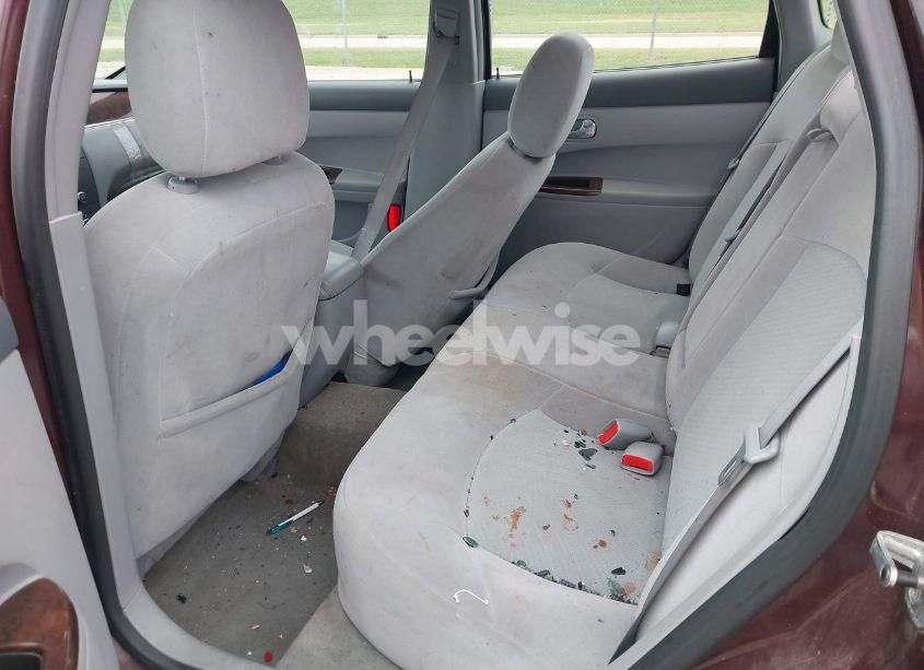 Photo 8 of 2007 Buick Lacrosse CX (VIN 2G4WC552971102934)