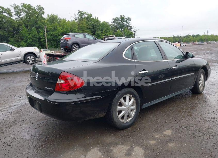 Photo 4 of 2005 Buick Lacrosse CX (VIN 2G4WC562451224015)