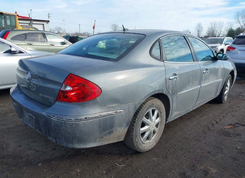 Photo 4 of 2007 Buick Lacrosse CX (VIN 2G4WC582071231009)