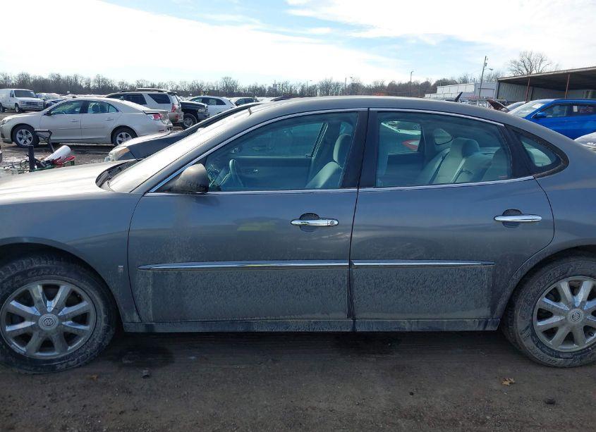 Photo 9 of 2007 Buick Lacrosse CX (VIN 2G4WC582071231009)