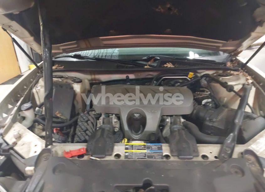 Photo 10 of 2008 Buick Lacrosse CX (VIN 2G4WC582181198667)