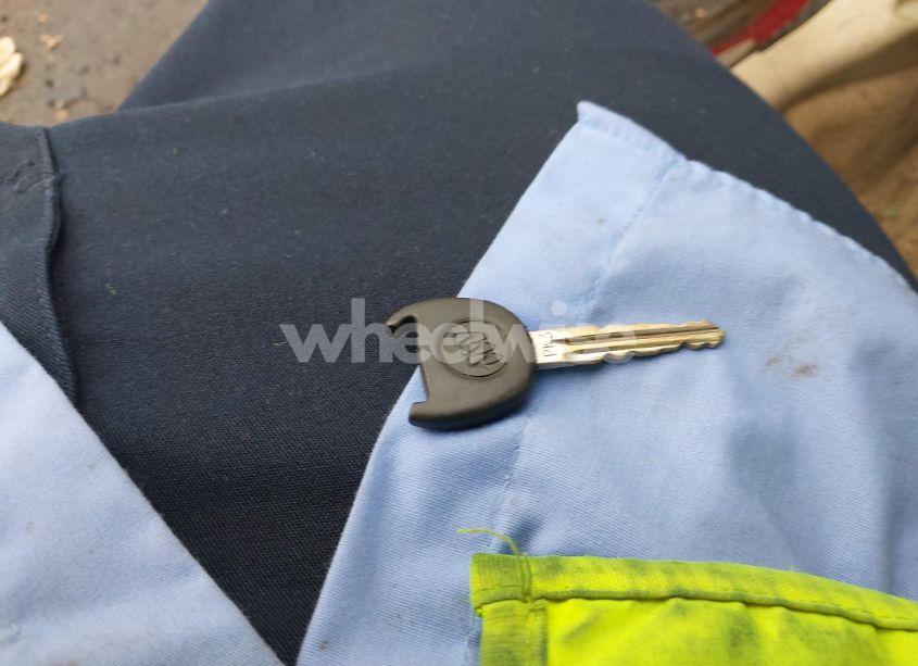 Photo 11 of 2006 Buick Lacrosse CX (VIN 2G4WC582261168493)