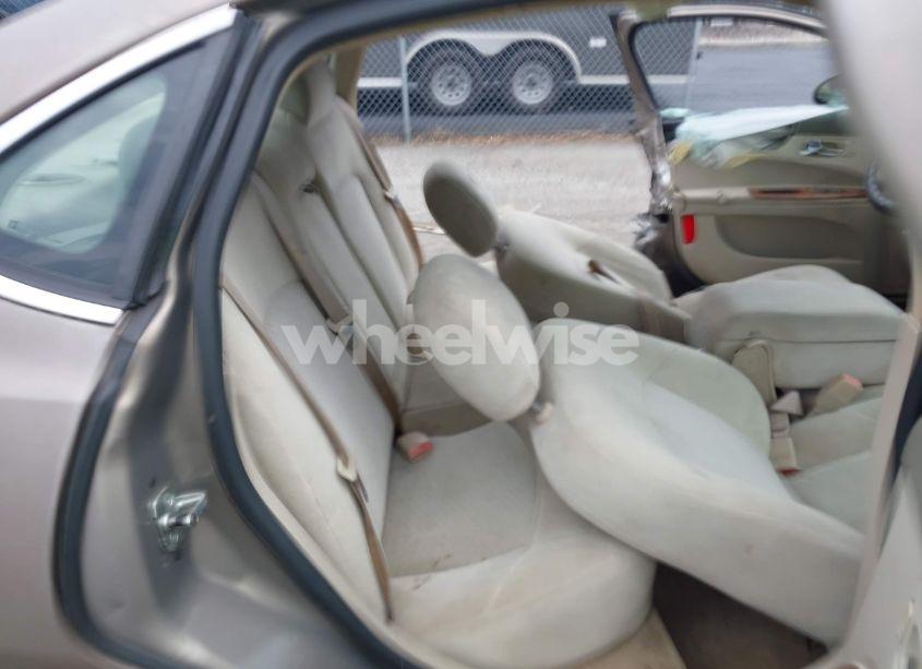 Photo 8 of 2006 Buick Lacrosse CX (VIN 2G4WC582261306243)