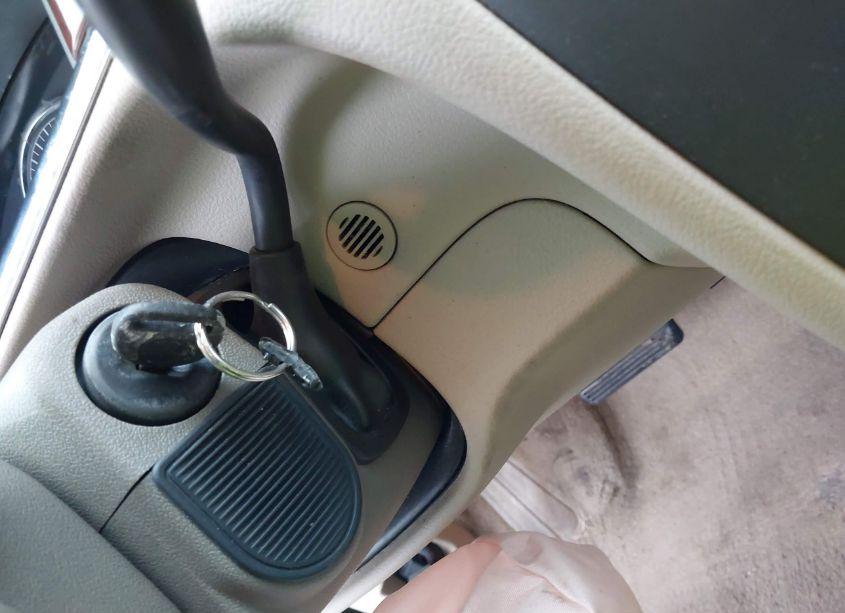 Photo 11 of 2007 Buick Lacrosse CX (VIN 2G4WC582271230492)