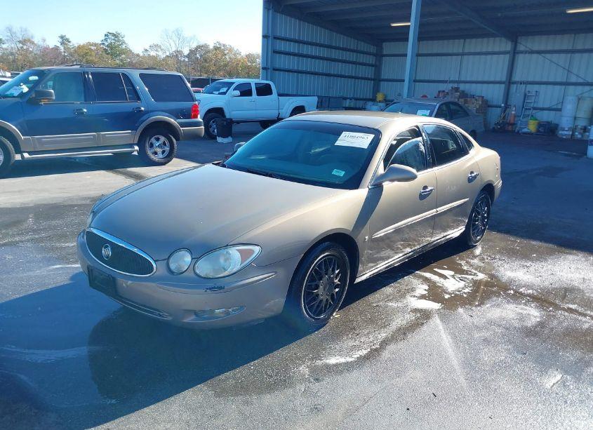 Photo 2 of 2007 Buick Lacrosse CX (VIN 2G4WC582371189936)