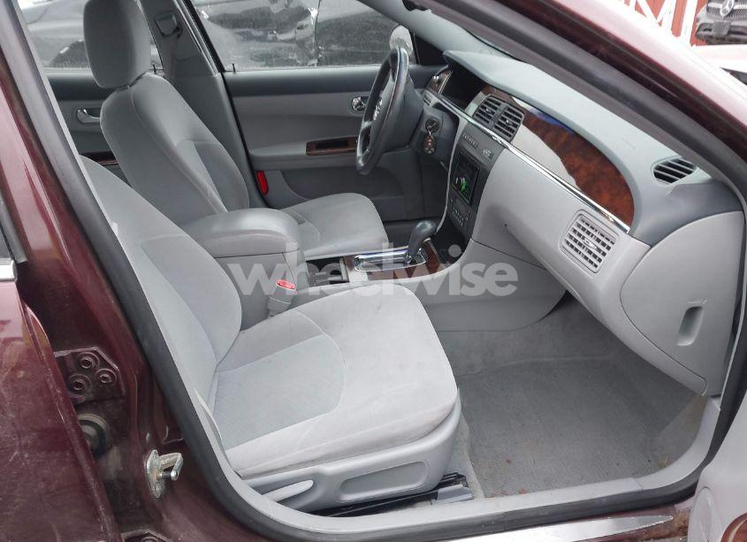 Photo 5 of 2007 Buick Lacrosse CX (VIN 2G4WC582471108507)