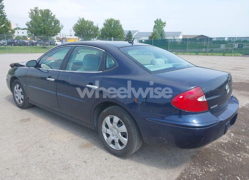 Photo 3 of 2007 Buick Lacrosse CX (VIN 2G4WC582571199139)
