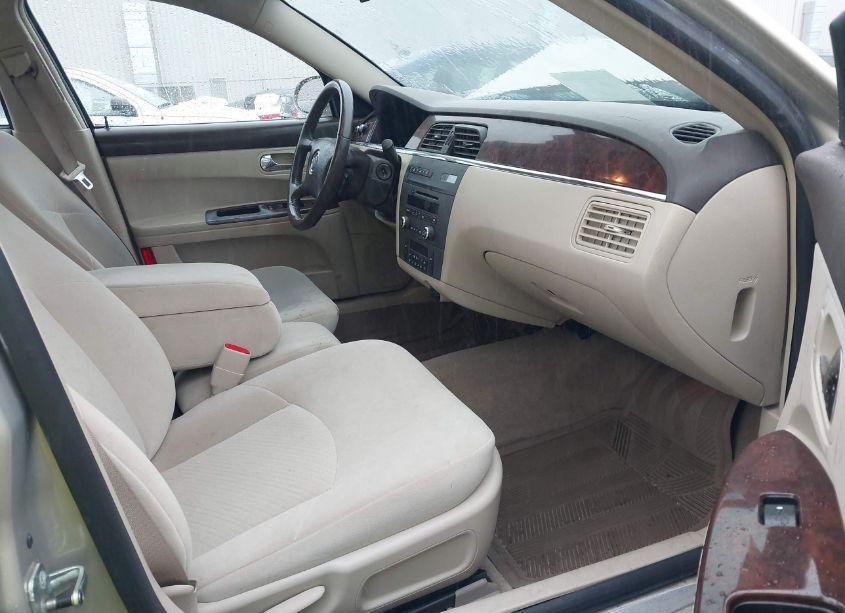 Photo 5 of 2008 Buick Lacrosse CX (VIN 2G4WC582681373883)