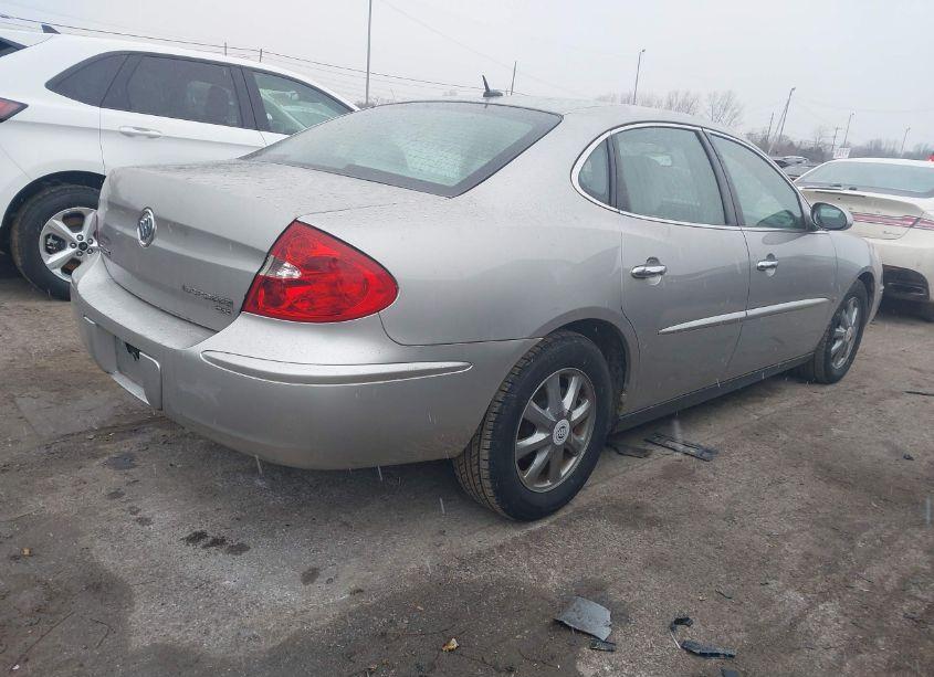 Photo 4 of 2007 Buick Lacrosse CX (VIN 2G4WC582771249877)