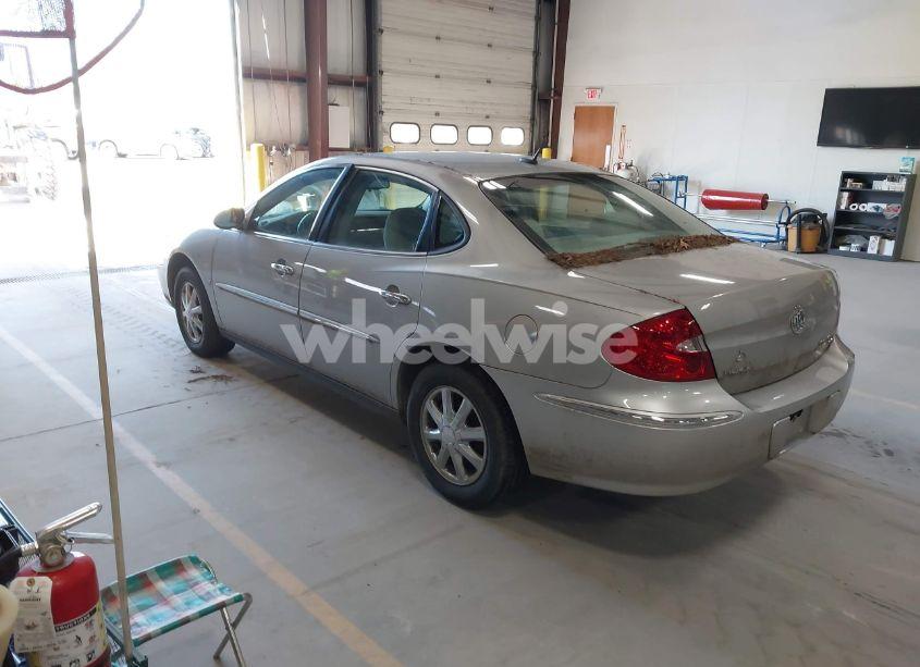 Photo 3 of 2008 Buick Lacrosse CX (VIN 2G4WC582781132110)