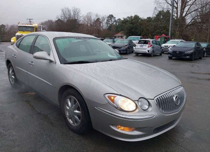 2008 Buick Lacrosse CX (VIN 2G4WC582881254894) main photo
