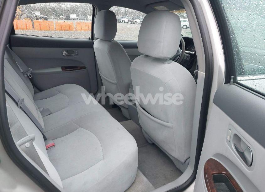 Photo 8 of 2007 Buick Lacrosse CX (VIN 2G4WC582X71155122)