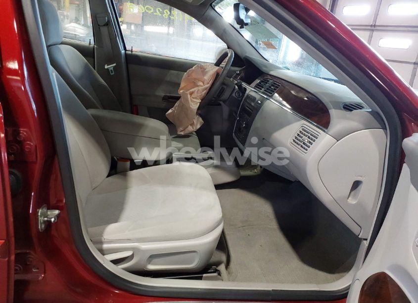 Photo 5 of 2008 Buick Lacrosse CX (VIN 2G4WC582X81185335)