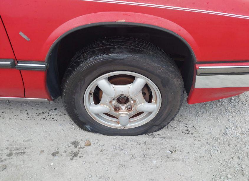 Photo 13 of 1988 Buick Regal LIMITED (VIN 2G4WD14W7J1488786)