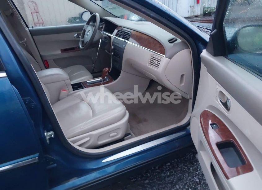 Photo 5 of 2005 Buick Lacrosse CXL (VIN 2G4WD532051309953)