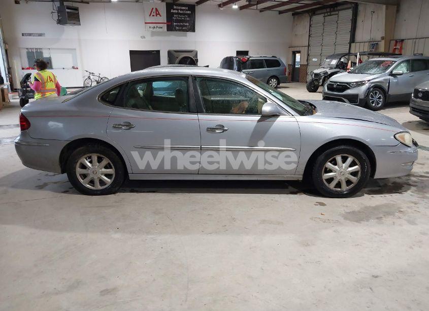Photo 13 of 2005 Buick Lacrosse CXL (VIN 2G4WD532151271438)