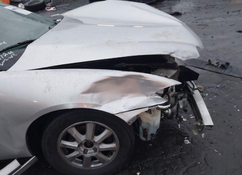 Photo 15 of 2005 Buick Lacrosse CXL (VIN 2G4WD532651241108)