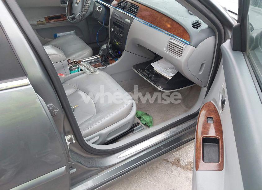 Photo 5 of 2005 Buick Lacrosse CXL (VIN 2G4WD532951240597)