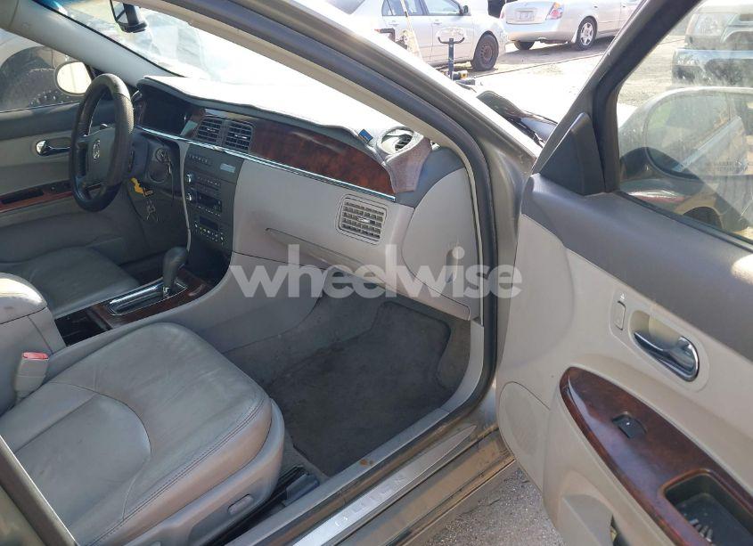 Photo 5 of 2007 Buick Lacrosse CXL (VIN 2G4WD582271111242)