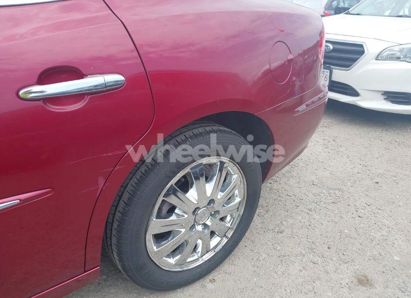 Photo 6 of 2008 Buick Lacrosse CXL (VIN 2G4WD582281271414)