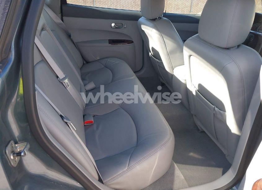 Photo 8 of 2007 Buick Lacrosse CXL (VIN 2G4WD582671127671)