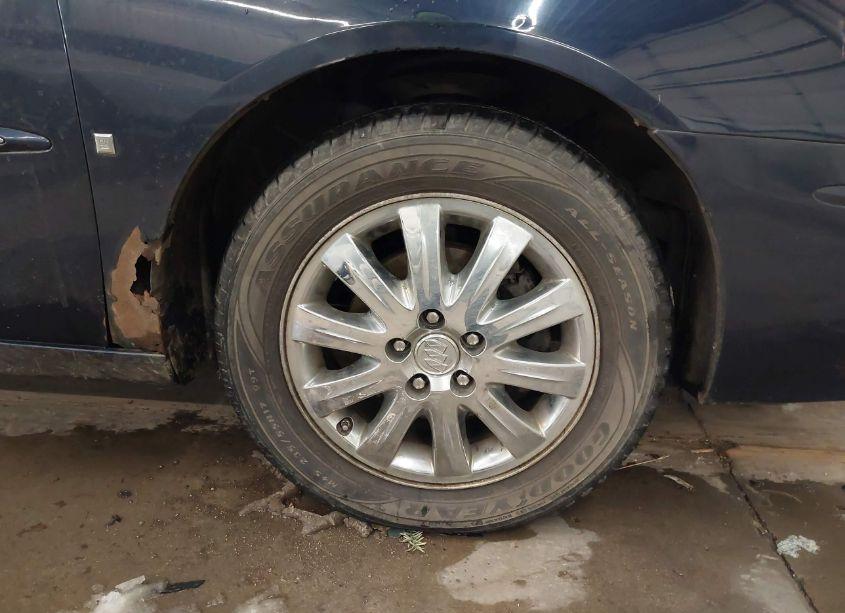 Photo 12 of 2007 Buick Lacrosse CXL (VIN 2G4WD582871151633)