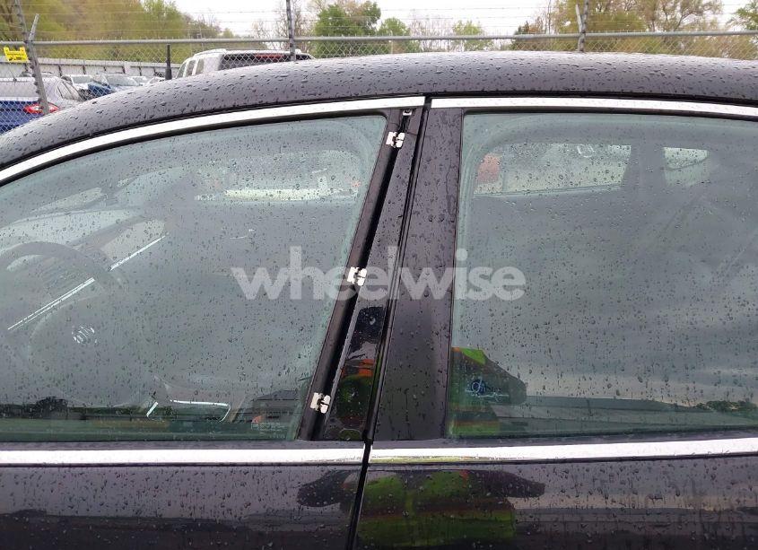 Photo 13 of 2005 Buick Lacrosse CXS (VIN 2G4WE567051322934)