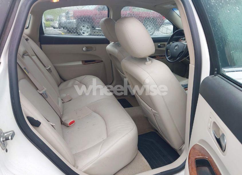 Photo 8 of 2006 Buick Lacrosse CXS (VIN 2G4WE587561242592)