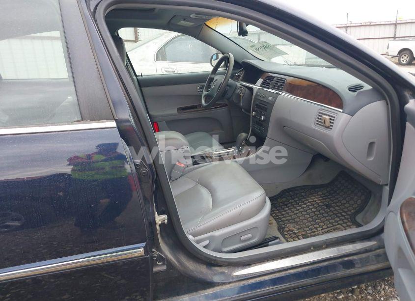 Photo 5 of 2007 Buick Lacrosse CXS (VIN 2G4WE587X71145017)