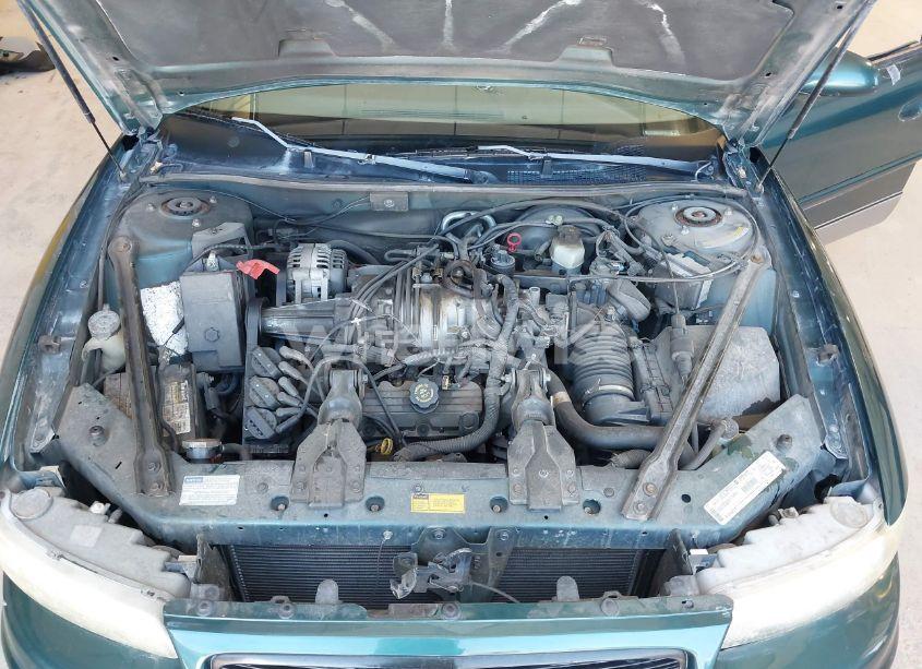 Photo 10 of 1998 Buick Regal GS (VIN 2G4WF5215W1484963)