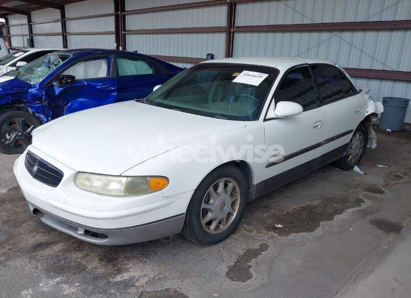 Photo 2 of 1999 Buick Regal GS (VIN 2G4WF5215X1500810)