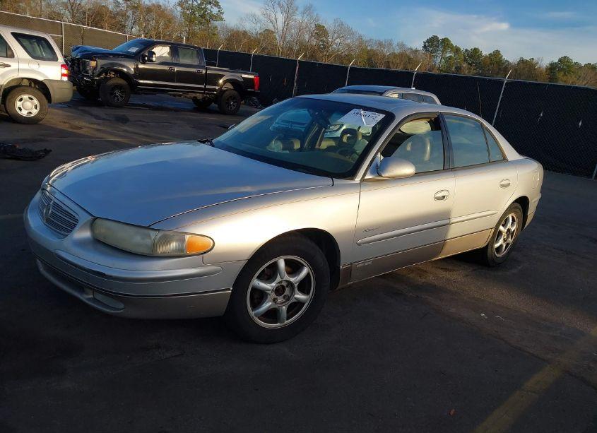 Photo 2 of 2001 Buick Regal GS (VIN 2G4WF551111140339)