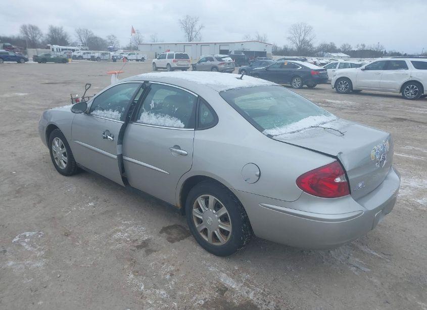 Photo 3 of 2007 Buick Allure CX (VIN 2G4WF582771176596)