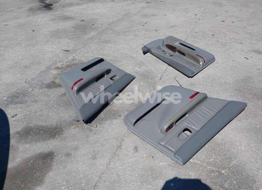 Photo 11 of 2003 Buick Century CUSTOM (VIN 2G4WS52J031197845)