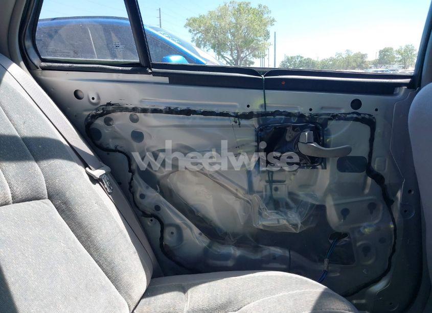 Photo 14 of 2003 Buick Century CUSTOM (VIN 2G4WS52J031197845)