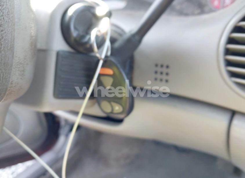 Photo 11 of 2001 Buick Century CUSTOM (VIN 2G4WS52J211136669)