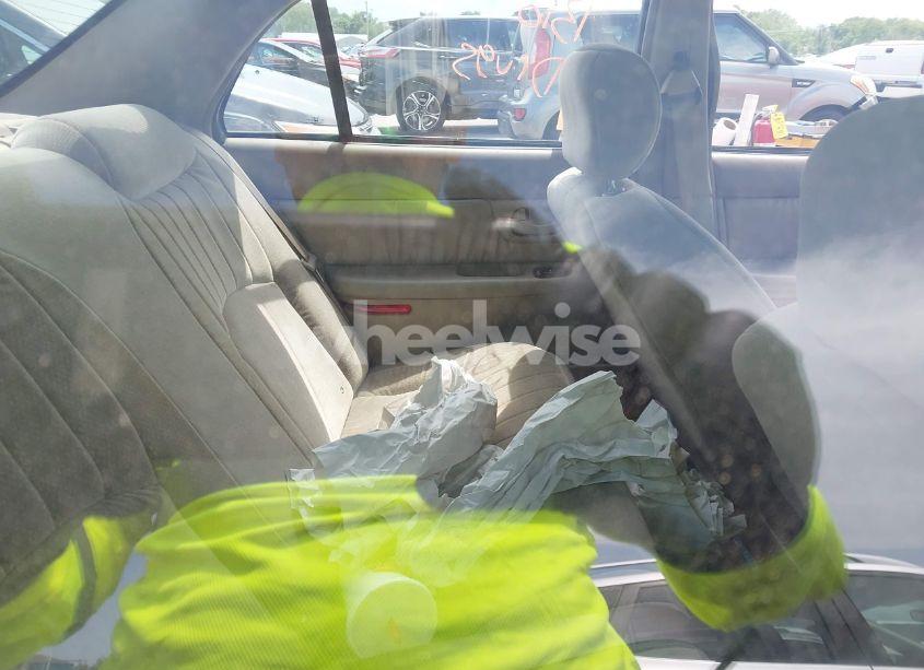 Photo 8 of 2003 Buick Century CUSTOM (VIN 2G4WS52J231116702)