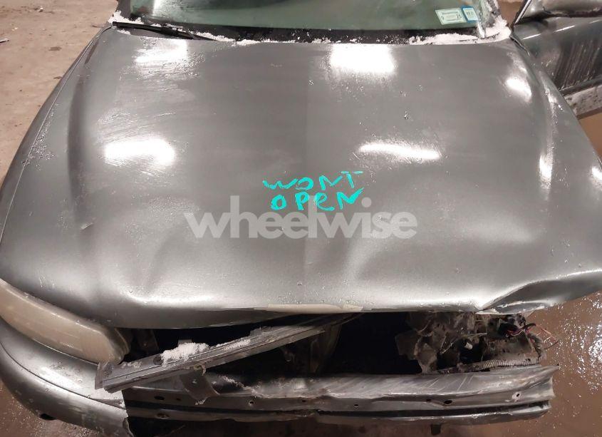 Photo 9 of 2004 Buick Century (VIN 2G4WS52J441212980)