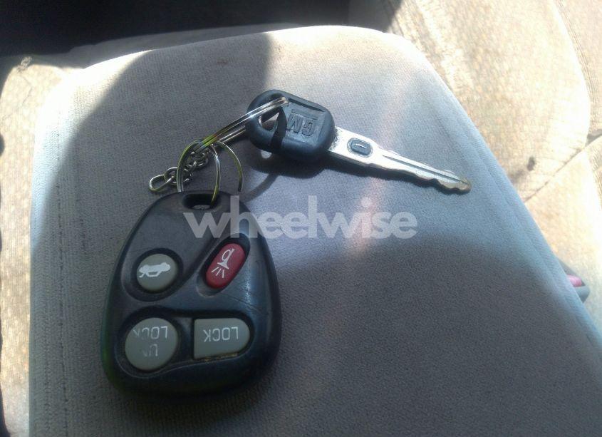 Photo 11 of 2000 Buick Century CUSTOM (VIN 2G4WS52J4Y1135937)