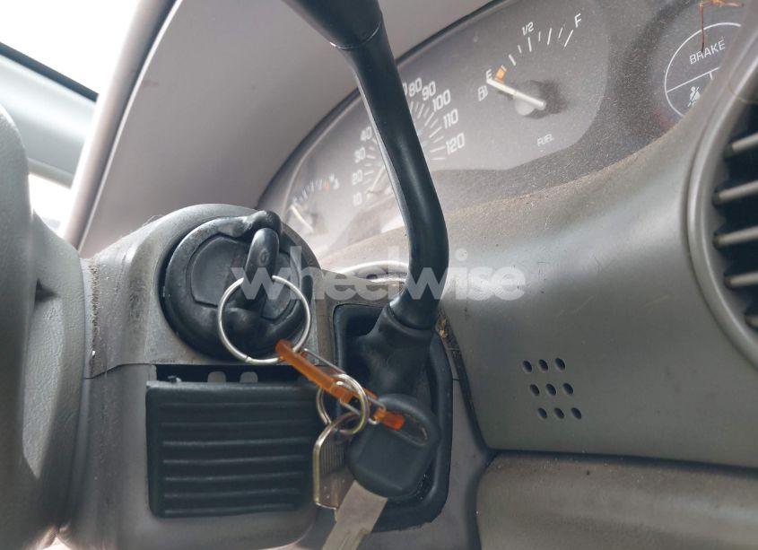 Photo 11 of 2000 Buick Century CUSTOM (VIN 2G4WS52J4Y1189710)