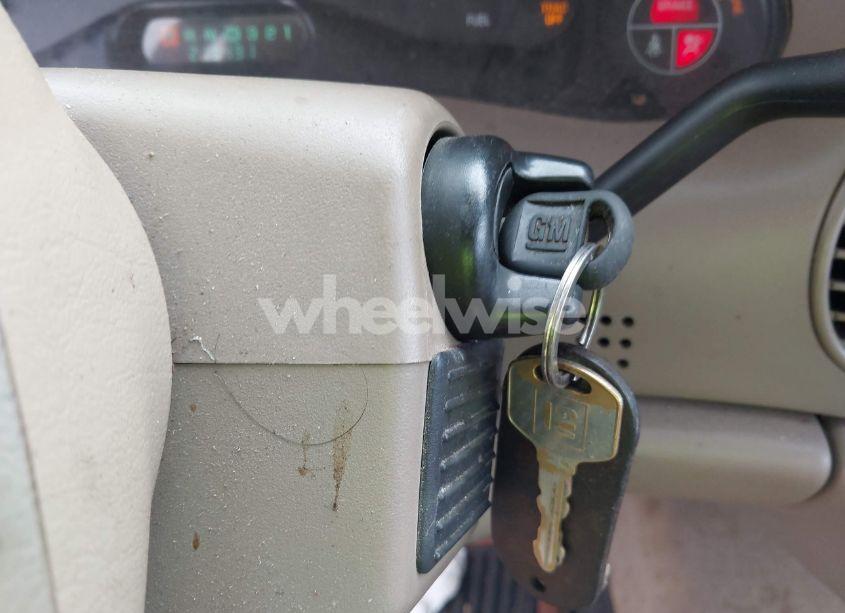 Photo 11 of 2003 Buick Century CUSTOM (VIN 2G4WS52J631260950)