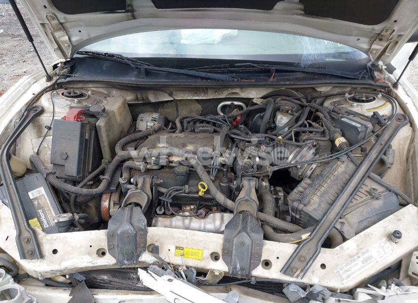 Photo 10 of 2001 Buick Century CUSTOM (VIN 2G4WS52J711154309)