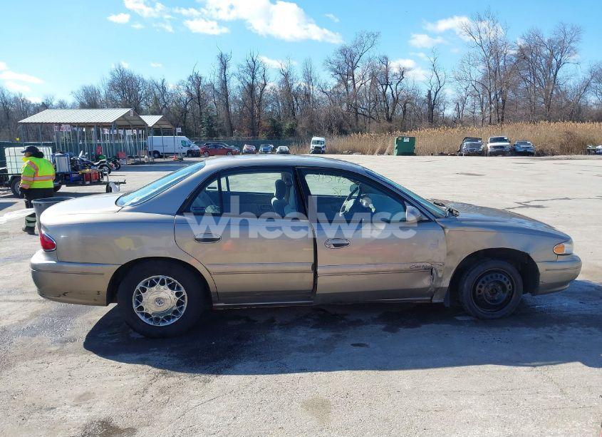 Photo 13 of 2002 Buick Century CUSTOM (VIN 2G4WS52J721154814)