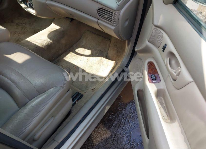 Photo 5 of 2003 Buick Century CUSTOM (VIN 2G4WS52J731229352)