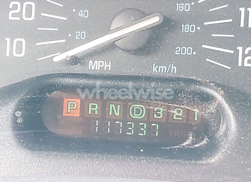 Photo 14 of 2000 Buick Century CUSTOM (VIN 2G4WS52J8Y1153860)