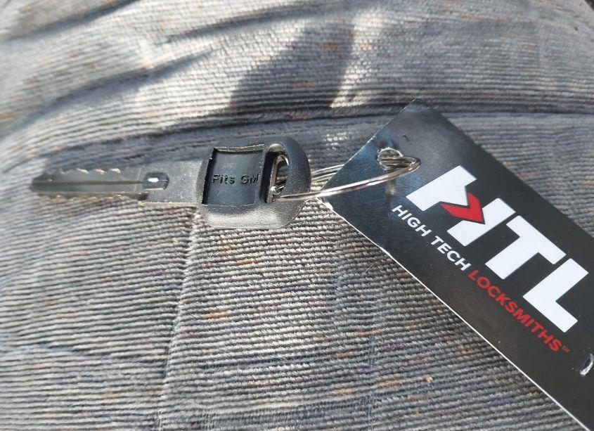 Photo 11 of 1998 Buick Century CUSTOM (VIN 2G4WS52M0W1542211)